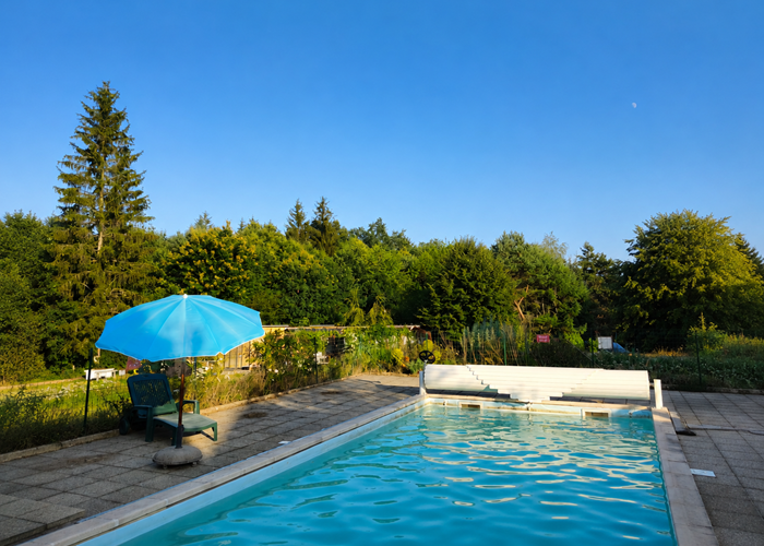 Piscine ouverte de début mai à fin septembre