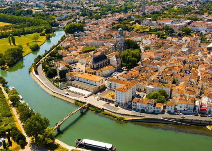 Saintes