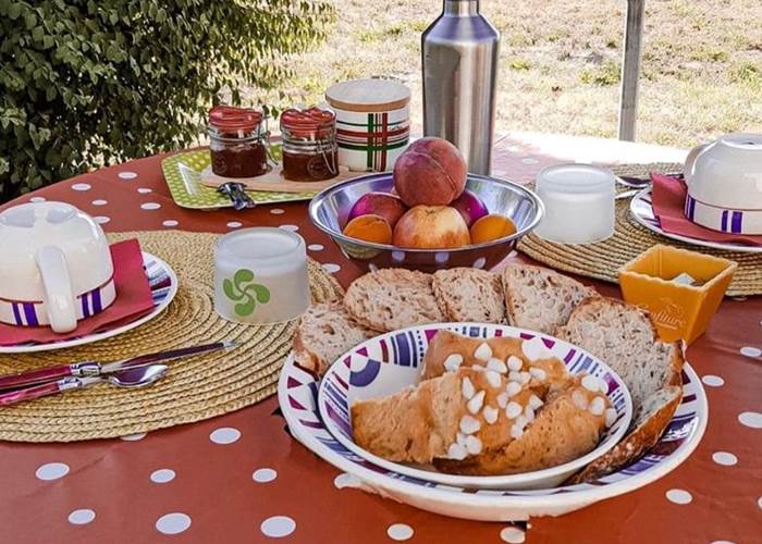 Petits déjeuners sur les terrasses extèrieures