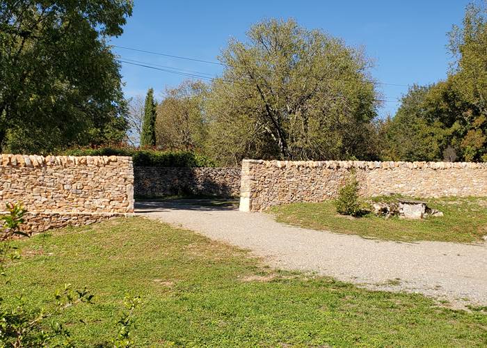 Les Enclos Secrets - Nouvelle Sortie