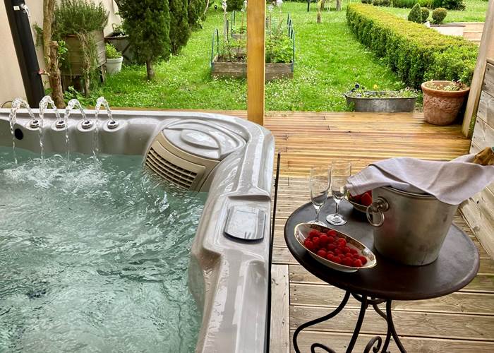 jacuzzi