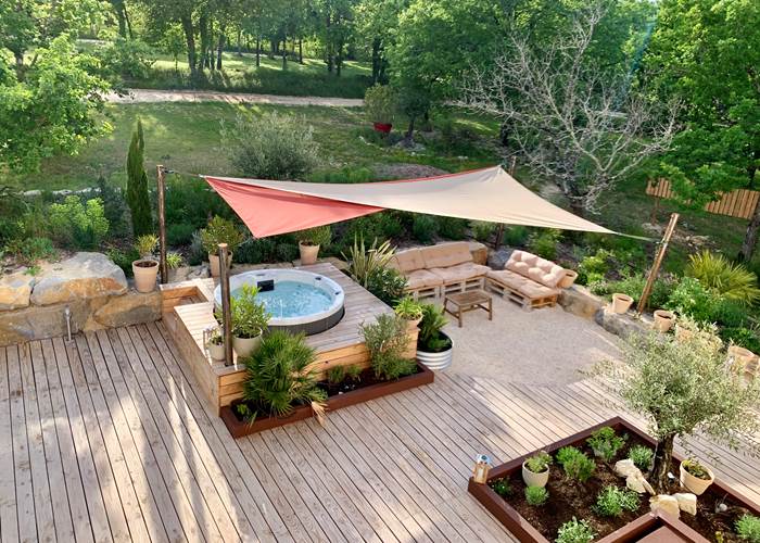 Jacuzzi et Zone détente