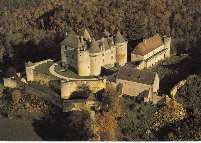 chateau-fenelon-dordogne