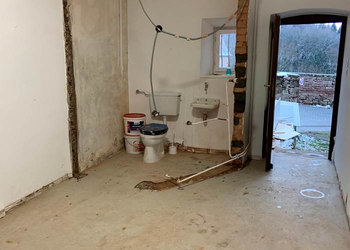 Les futures toilettes du Biergarten