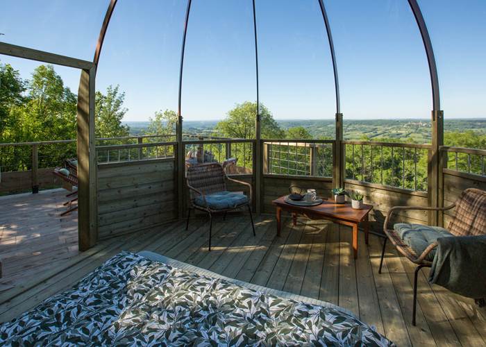 Habitat insolite, vue sur les etoiles et Turenne