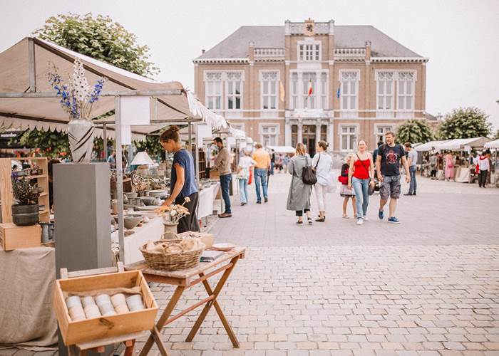 Andenne - Place des Tilleuls
