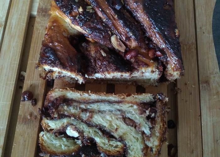 Babka au Nutella et noisettes