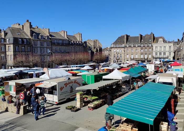 Le marché de Dinan