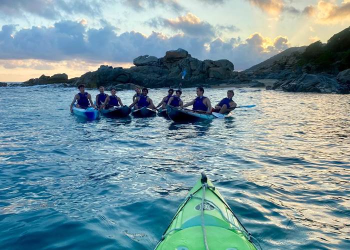 Abbartello kayak Corse coucher de soleil Aglio