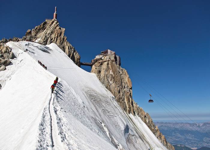 Aiguille du Midi (3842m)