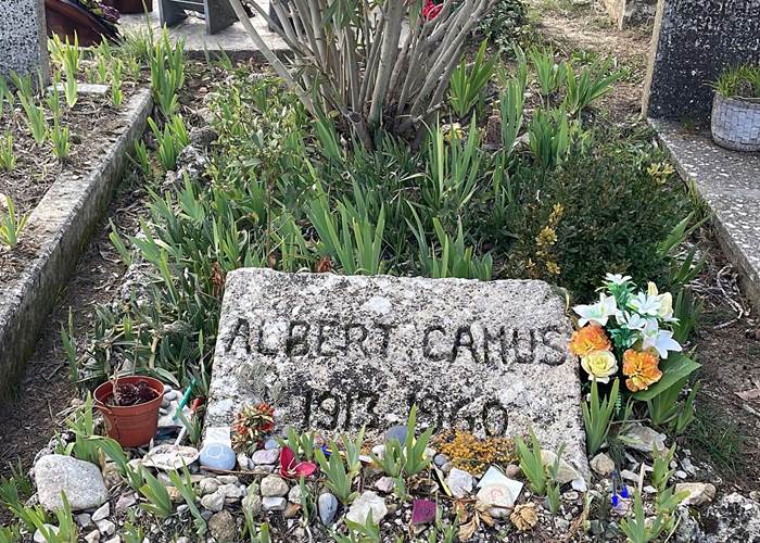 Tombe d'Albert Camus - Cimetière de Lourmarin