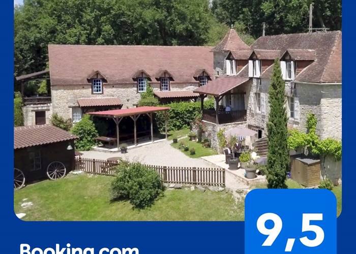 Traveller Review Award