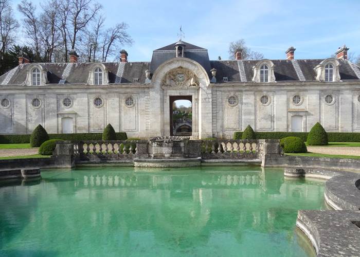 Château de BIZY proche de Vernon