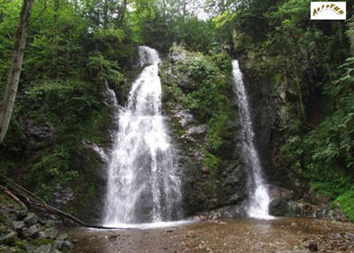 les cascades près du lac de kruth wildenstein