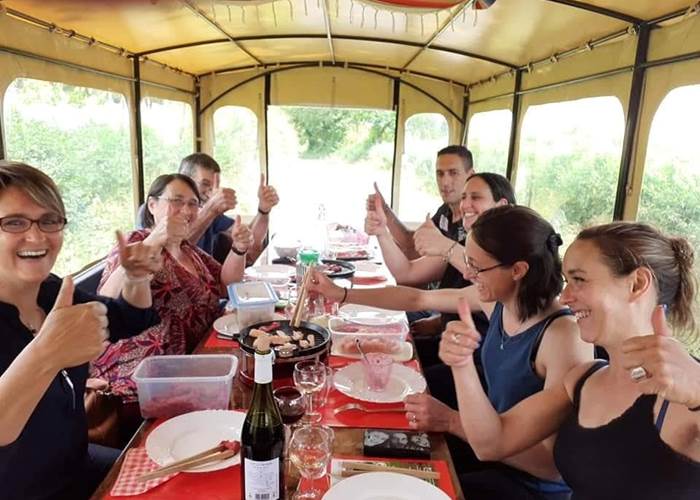 Clos-de-l-isop_restaurant_roulotte_insolite_chevaux_haute-vienne_haut_limousin_famille