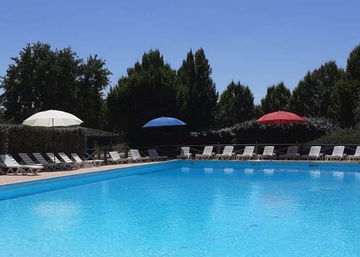 Etang Vallier Resort-piscine
