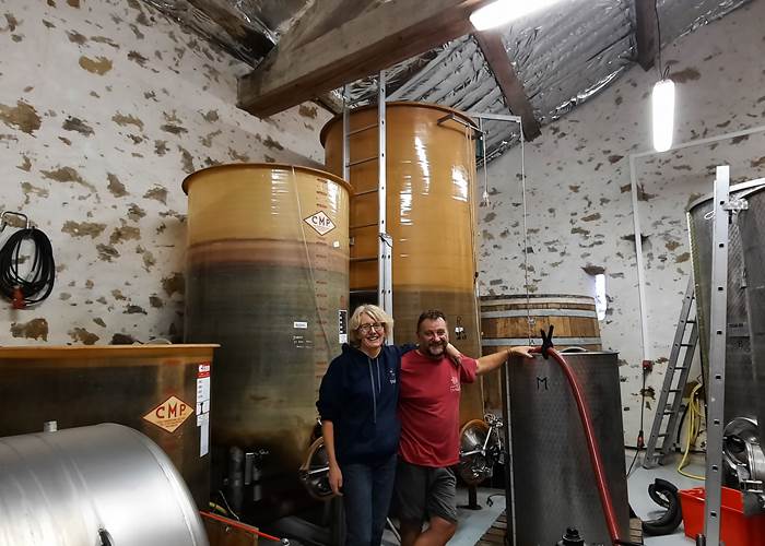 Visite du caveau Domaine La Tasque