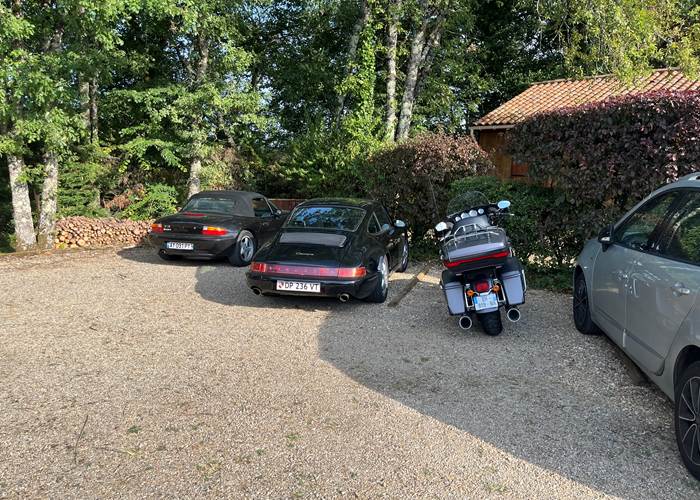Parking sous vidéo surveillance