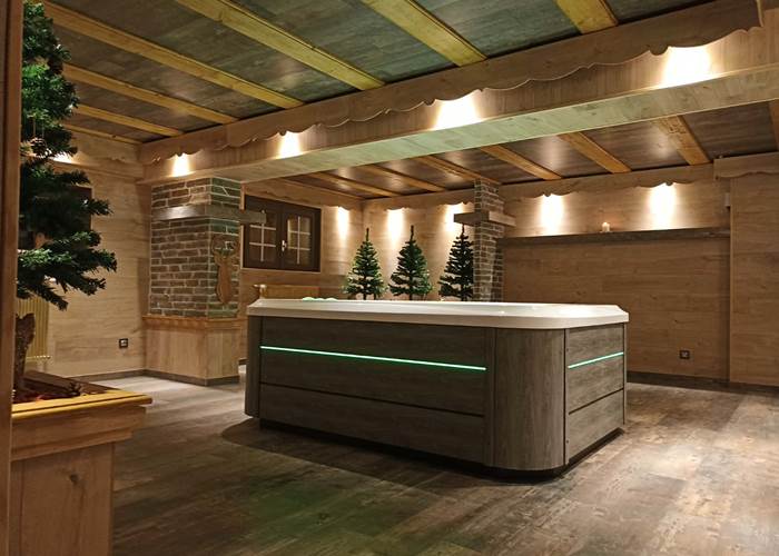 Notre nouveau spa privatif 2pers Hôtel Restaurant La Sapinière  Pied des Pistes Saint Lary Soulan Hautes Pyrénées (65)