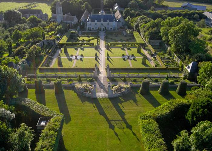 CHATEAU DE BRECY
