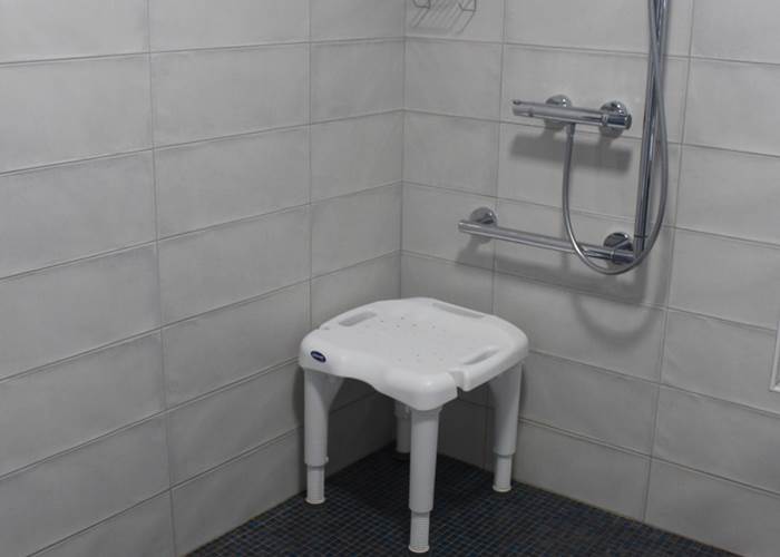 douche_italienne_avec_siège_de_douche
