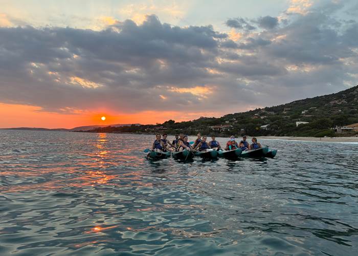 Abbartello kayak coucher de soleil corse