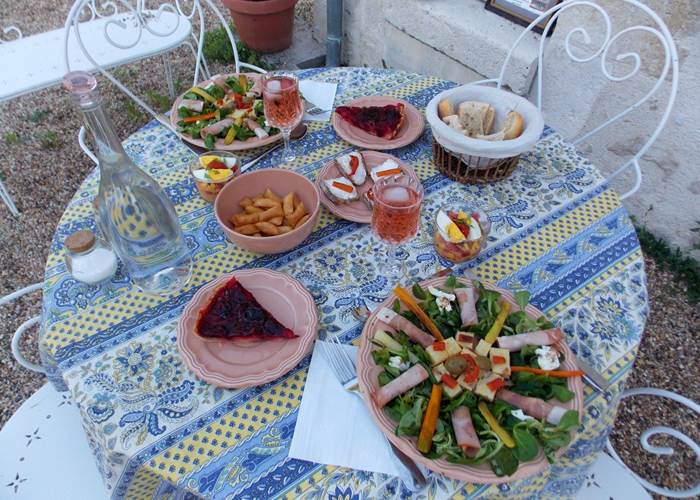 Domaine du Gué du Roi Plateau Repas
