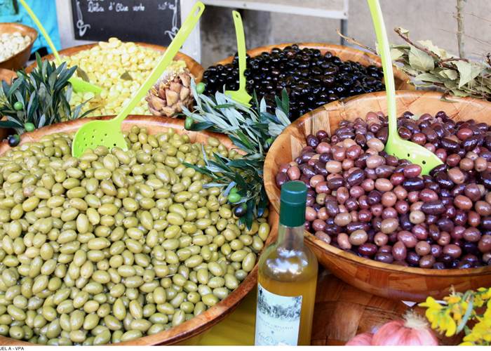 Votre marché. Copyright.1482--HOCQUEL_A_-_VPA-1600px