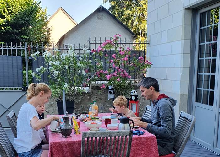 petit-déjeuner en terrasse