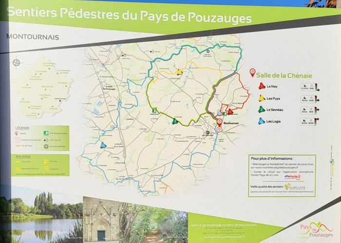 chemin randonnées Montournais proche puy du fou gite de famille