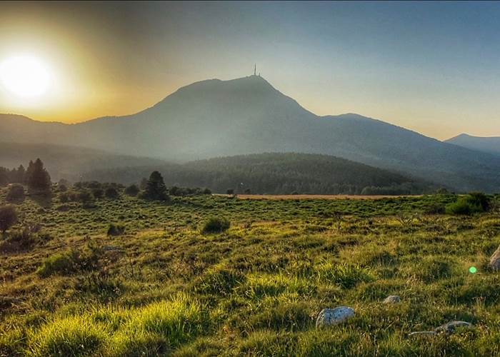 gîtes moréno puy de dôme vulcania auvergne sancy tourisme location ski montagne team building séminaire moréno
