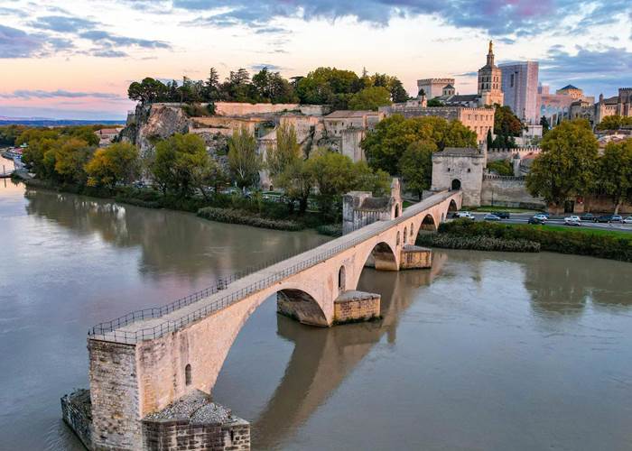Palais des Papes et Pont d'Avignon