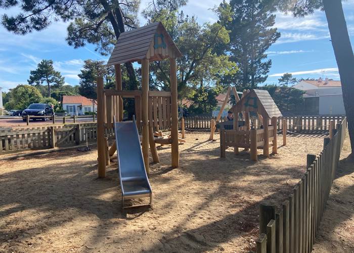 aire de jeux pour enfants