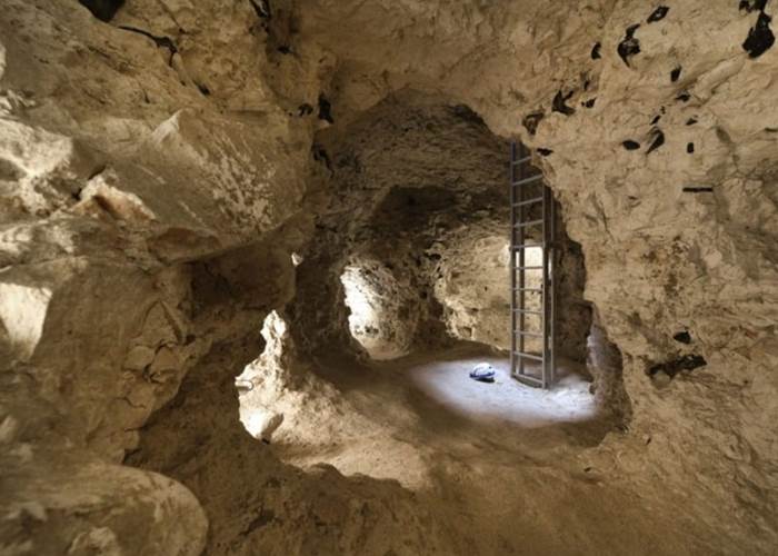 minières néolithiques de silex