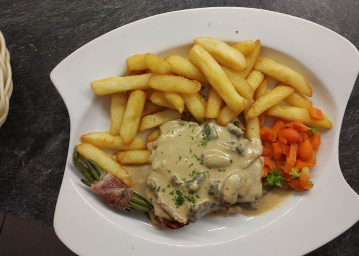 Médaillon de veau aux cèpes