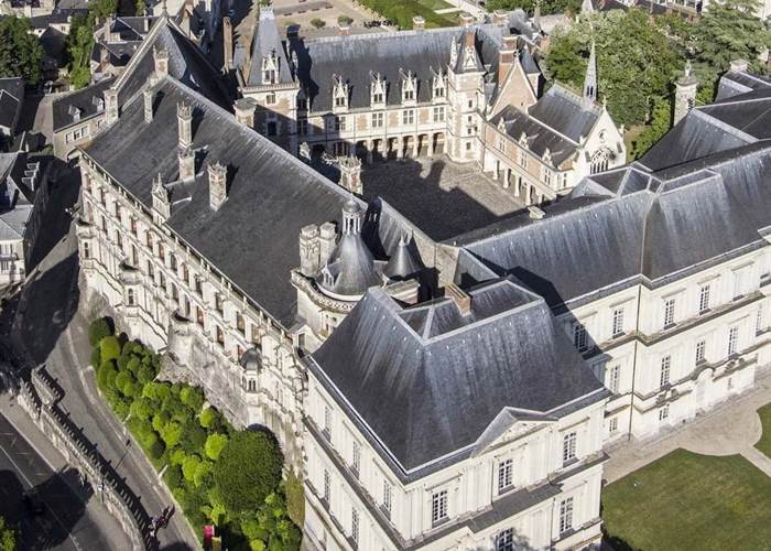Blois