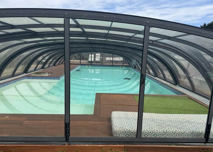Piscine chauffée 100% fermée