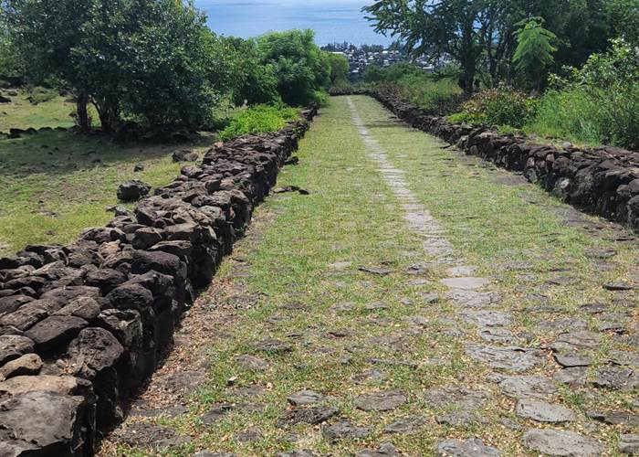 Chemin pavé de Bellmène