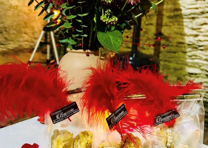 baisers de l'ourthe pour la saint-valentin au château féodal de la roche-en-ardenne