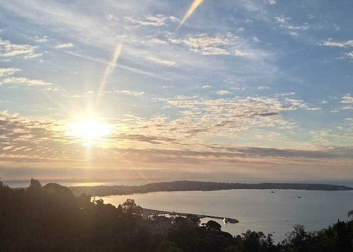 toit terrasse et coucher de soleil