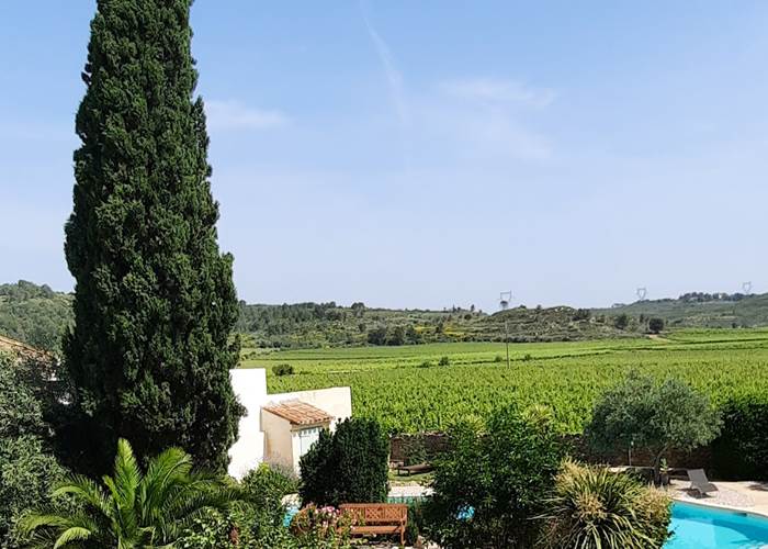 Le Coq du Nord-Mailhac  jardin partagé hôtes gîte et chambres d'hôtes