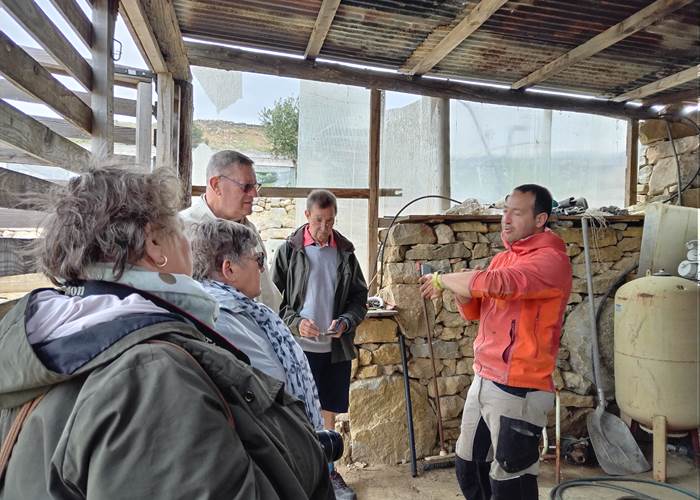 Les hôtes du Coq Nord-Mailhac découvrent Les Roumanisses