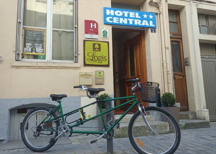 Tandem Hotel Central