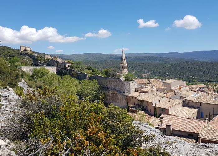 Toits du village de Saint Saturnin les Apt