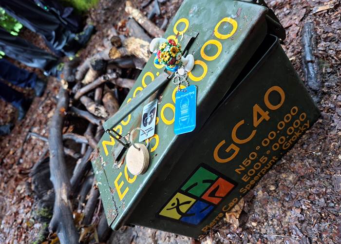 GEOCACHING - GC40 - 25 years -  🎯 7km Gite Le Cristal