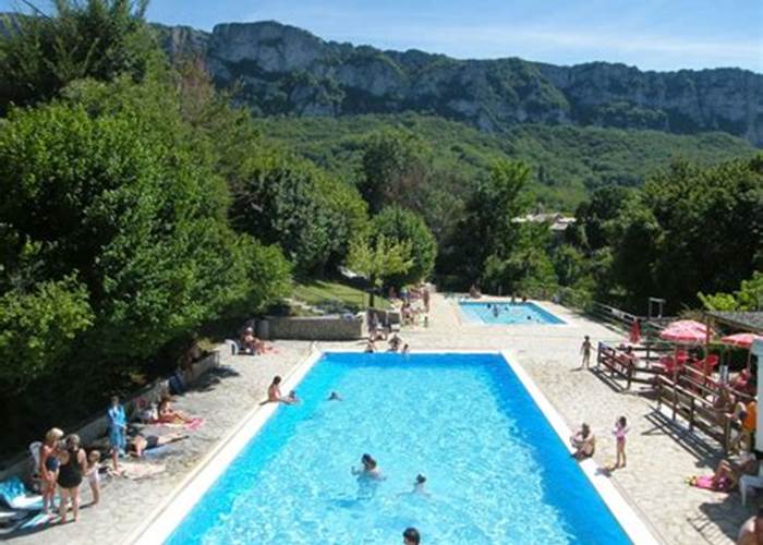 Piscine municipale d'Eyzahut