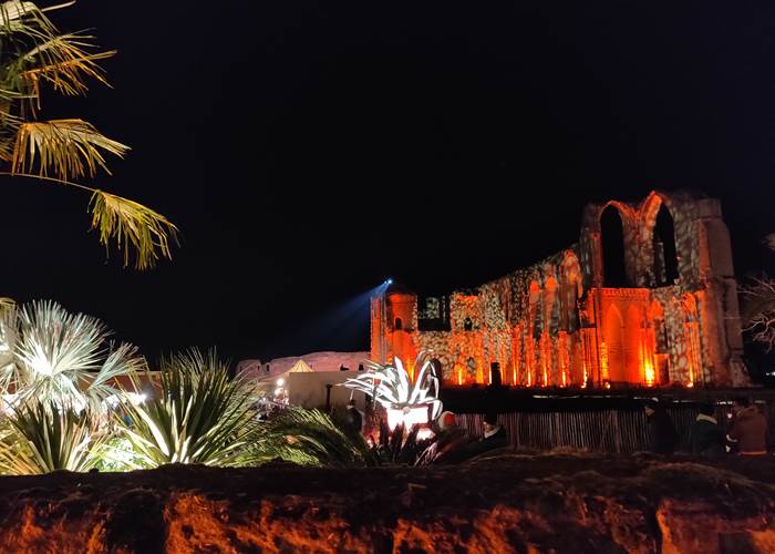Abbaye Maillezais illuminée