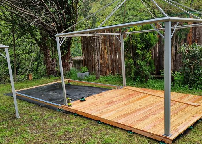 Les térrasse au Camping L'Orée Des Cévennes