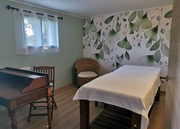 salle de massage maison d'hôtes bien être bretagne morbihan cure ayurvédique séjour détente repos ressourcement