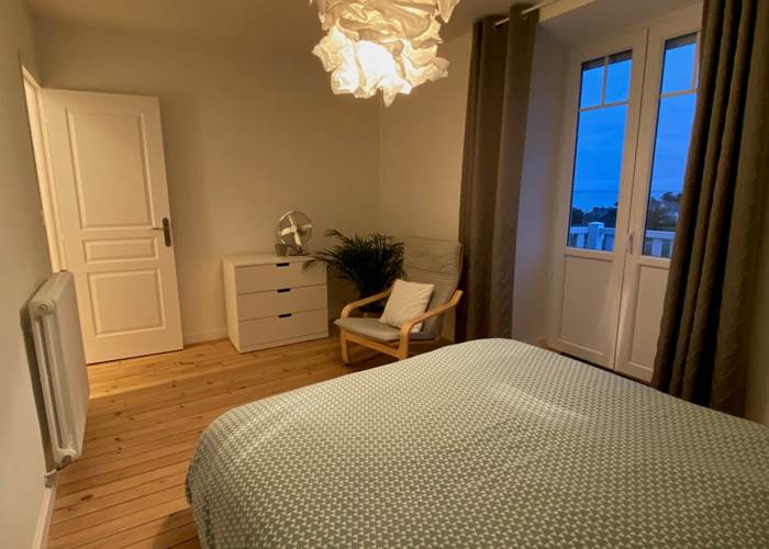 La Korrigane_Binic-Etables sur mer_Chambre d'hote_Hotel_Vue vers balcon